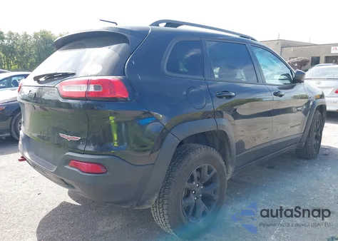 2016 Jeep Cherokee Trailhawk from USA, damaged, VIN 1C4PJMBB0GW359311